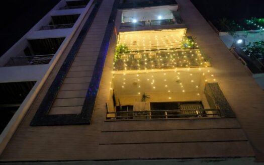 3BHK 80GAJ Resale | Laxmi Vihar
