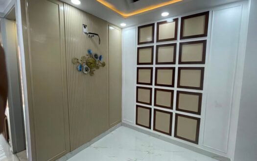 1BHK 40GAJ Near Dwarka Mor Metro